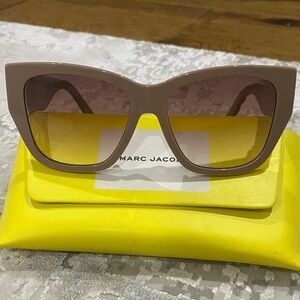 Marc Jacobs authentic nude brown Sunglasses with logo embossed